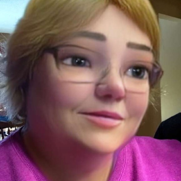 Meet your Posher, Deb - Picture 1 of 1